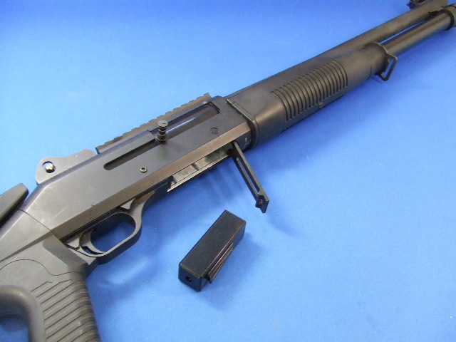 ベネリ M4 U.S.Marine M1014　 |   CAW