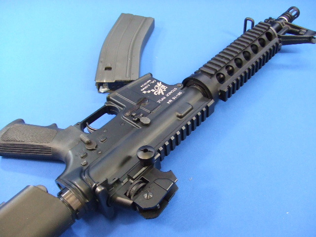 ナイツ SR-16 CQB-R 2 | ウエスタンアームズ