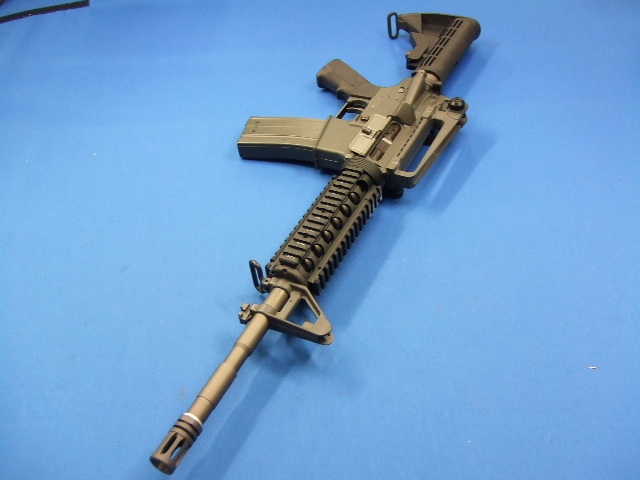 M4カービン 1/2.05 超精密 排莢式 非発火合金 メタルスライド