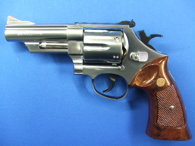 S&W M629 4インチ | クラウン