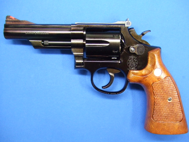 S&W M19 コンバットマグナム 4インチ　ミッドナイトゴールド | タナカ