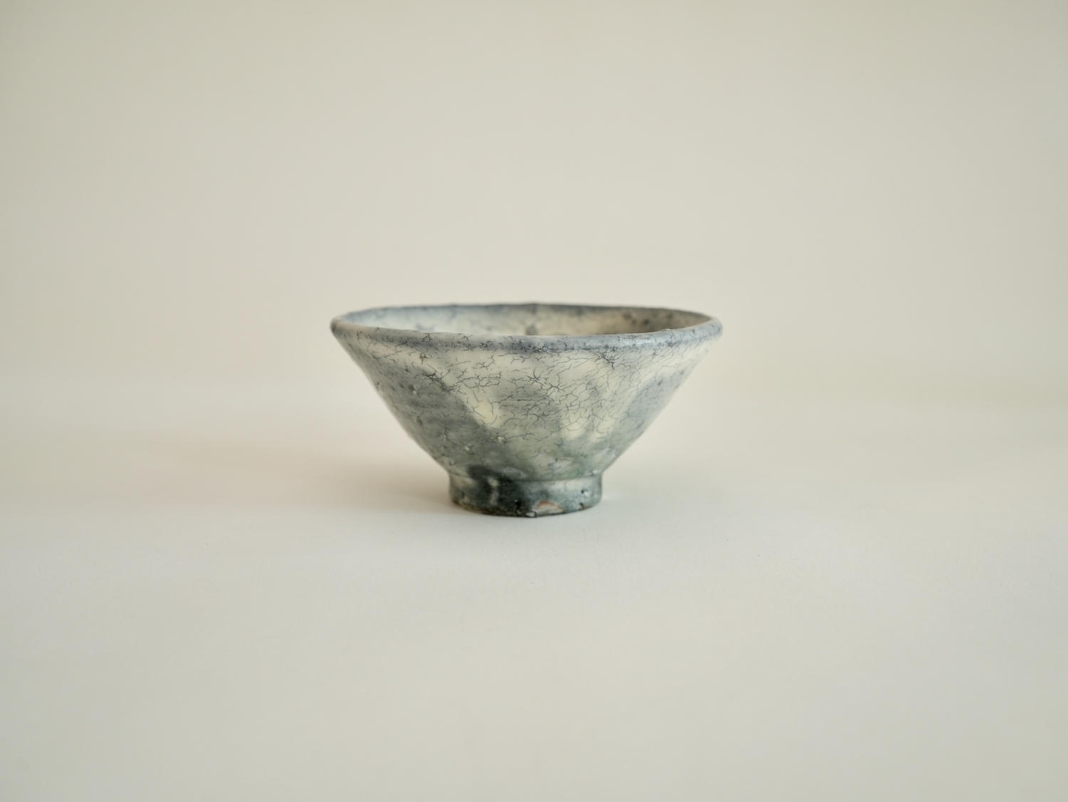 平岡仁　粉引飯碗