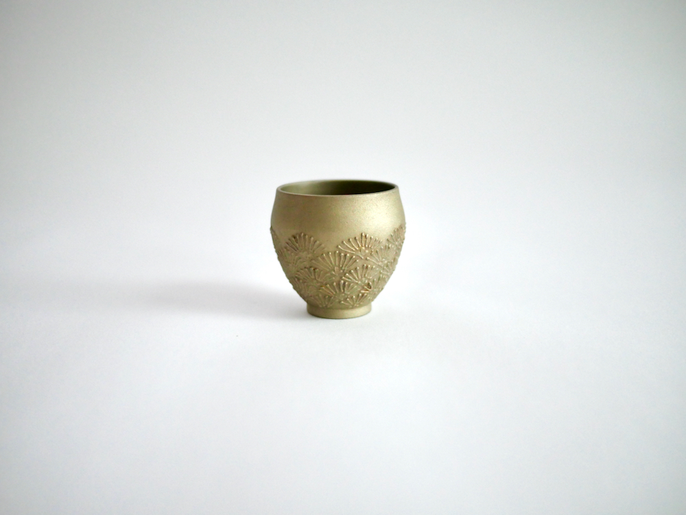 菊地遥香　酒杯 松青海波