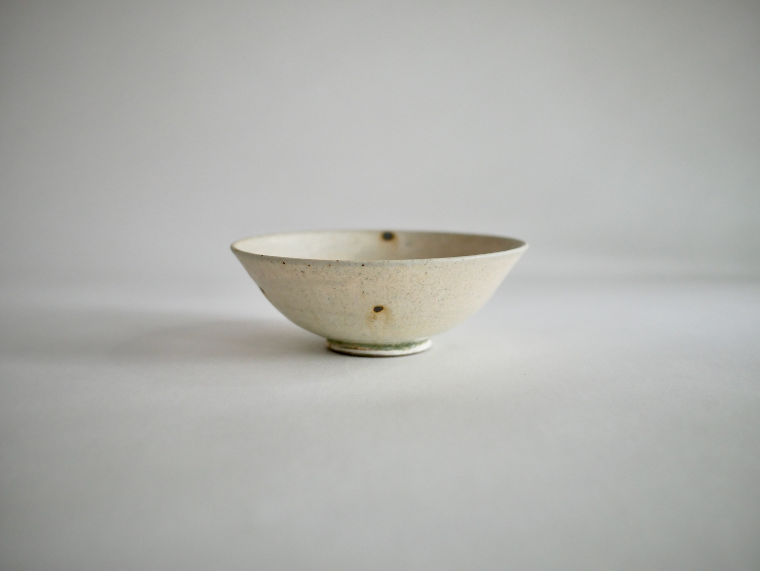 北岡幸士　5寸碗 灰粉引