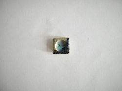 平岡仁　藍彩薬味入