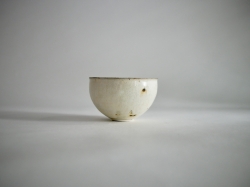 北岡幸士　カフェオレボウル 灰粉引