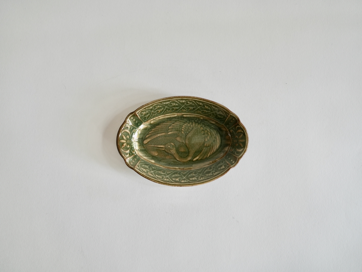 SUIYO　陽刻 オーバル SS 鶴 青磁