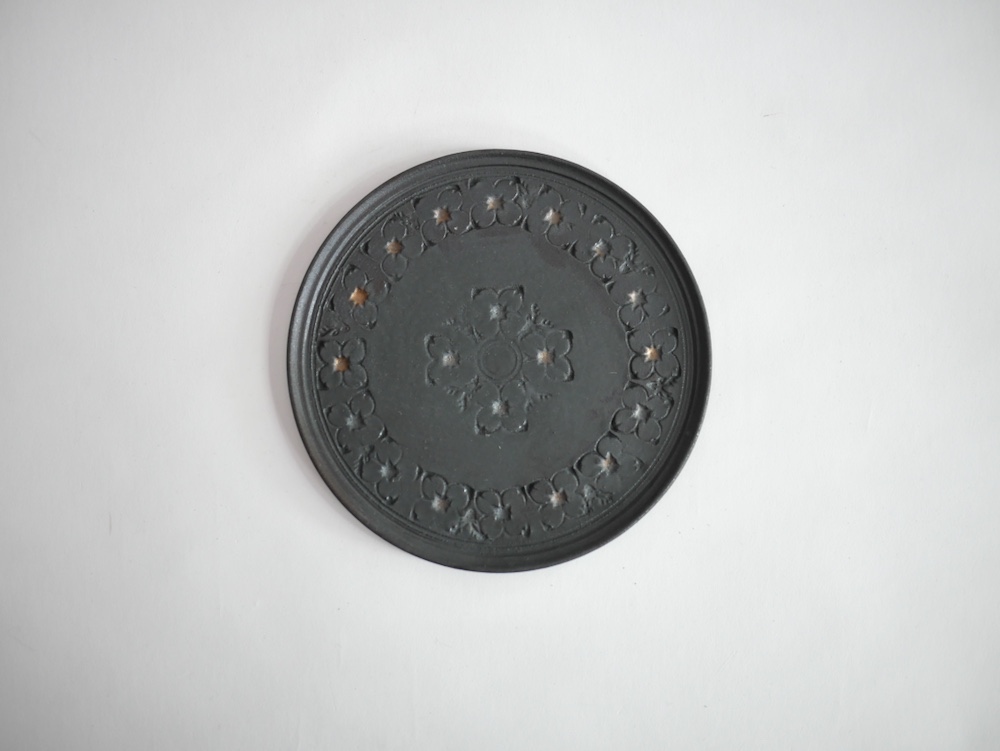 うつわ うたたね　フラットプレート 黒 小