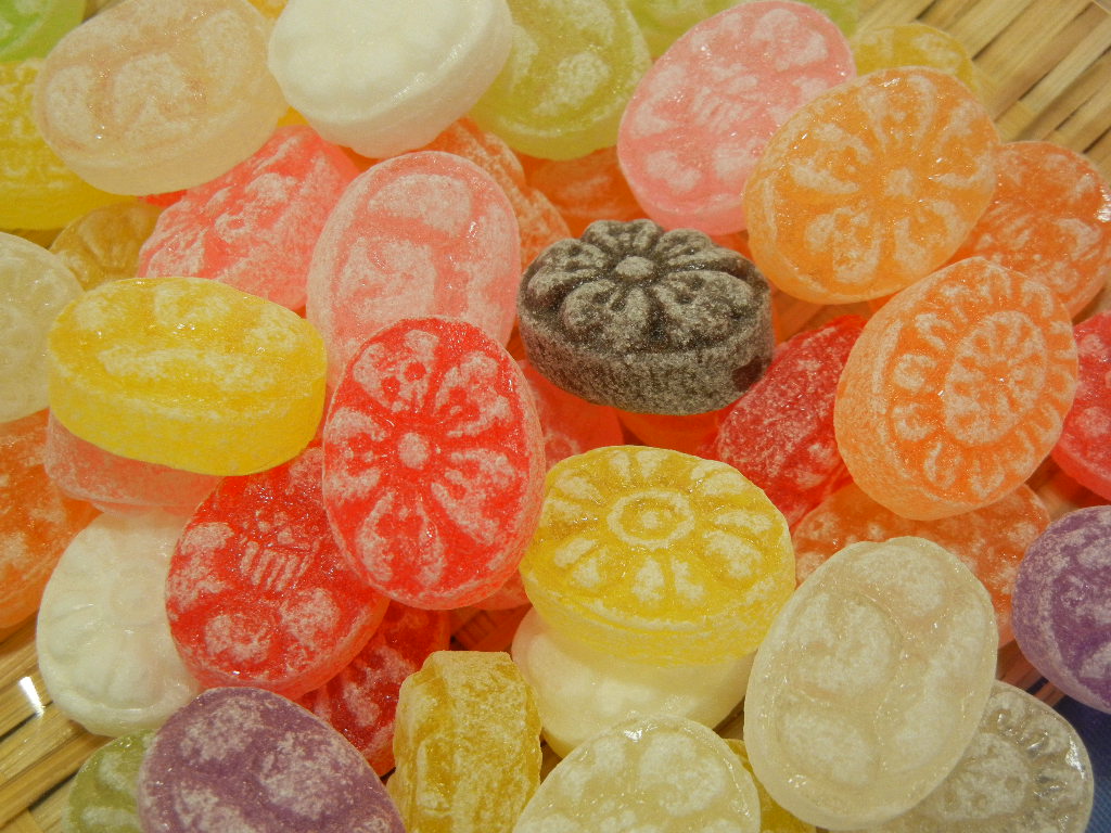フルーツドロップス 駄菓子キャンディ 懐かしのドロップス販売 通販 味本舗の飴菓子 購入page フルーツドロップス 駄菓子キャンディ 懐かしのドロップス販売 通販 味本舗の飴菓子 購入page