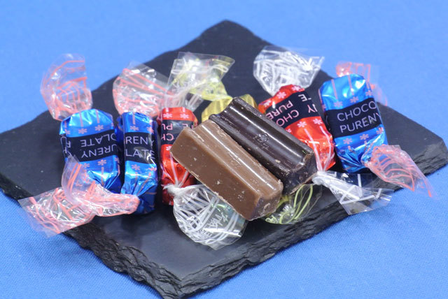 ピアニーチョコ500gパック｜おつまみチョコの販売(通販)/味本舗の