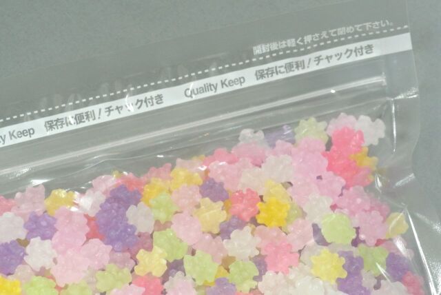 クリスタル春の花園金平糖/小綸(1kg)美形、暖系色のミックス小粒金平糖♪ クリスタル春の花園金平糖1㎏ジップ付き