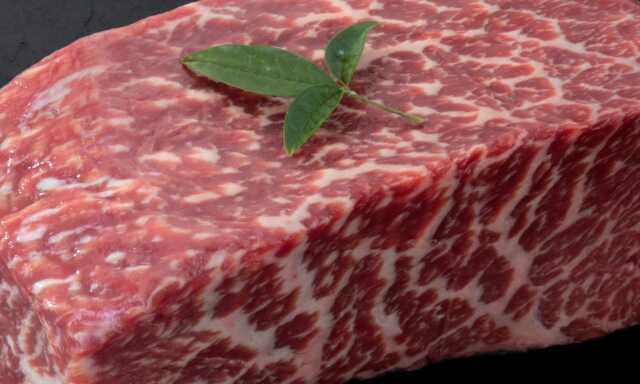 赤城和牛モモ（赤身）ブロック500g