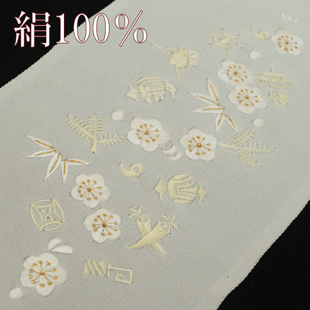 正絹　高級　刺繍　半襟　梅づくし　生成 洗える半衿] 再入荷 刺繍半衿 梅椿 (白) 赤椿 ツバキ 梅 ウメ 花