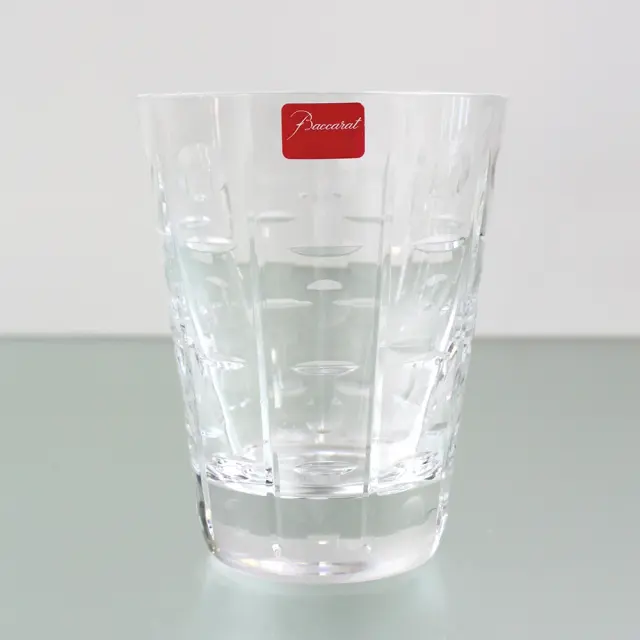 Baccarat 鯛の彫刻 ロックグラス 専用箱付き Baccarat 鯛の彫刻 ロックグラス 専用箱付き 工芸品