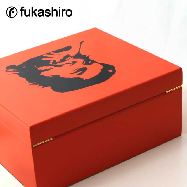 フカシロ チェ・ゲバラ HU ヒュミドール CHE562017 セット内容 湿度計
