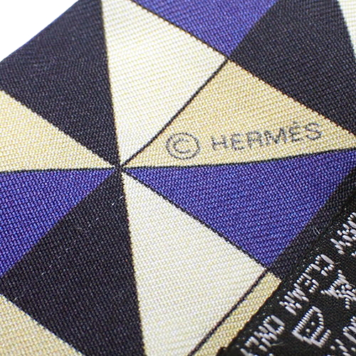 HERMES 幾何学模様 青い三角スカーフ 約44cm × 105cm エルメス(HERMES)エルメス スカーフ スカーフ 衣料品 メンズ