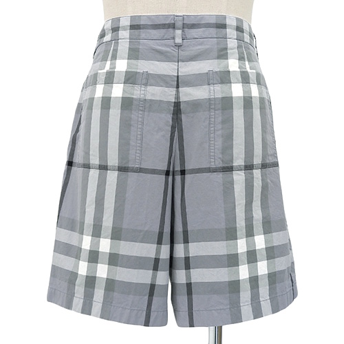 BURBERRYバーバリー　ショートパンツ　ノバチェック　レディース BURBERRYバーバリー ショートパンツ ノバチェック レディース