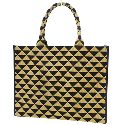☆送料関税込☆PRADA トライアングル ロゴ ラージ トートバッグ 関税込/国内発】PRADA トライアングルトート ラージサイズ