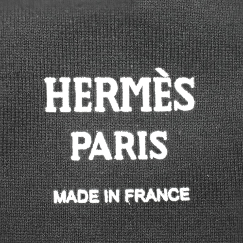 HERMES(エルメス) クロシェット刺繍 胸ポケットTシャツ ブラック