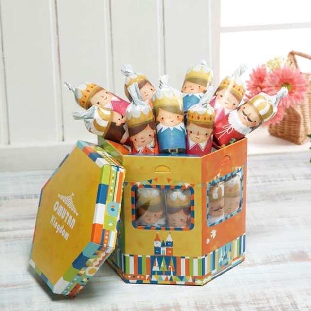 《ラッピング無料》 出産祝い おむつBOX　Mサイズ 〈ＣＢＯー３０Ｍ〉 ギフト セット タオル かわいい おしゃれ ギフト プレゼントお返し 内祝 お祝い 出産 結婚 神戸 通販 人気