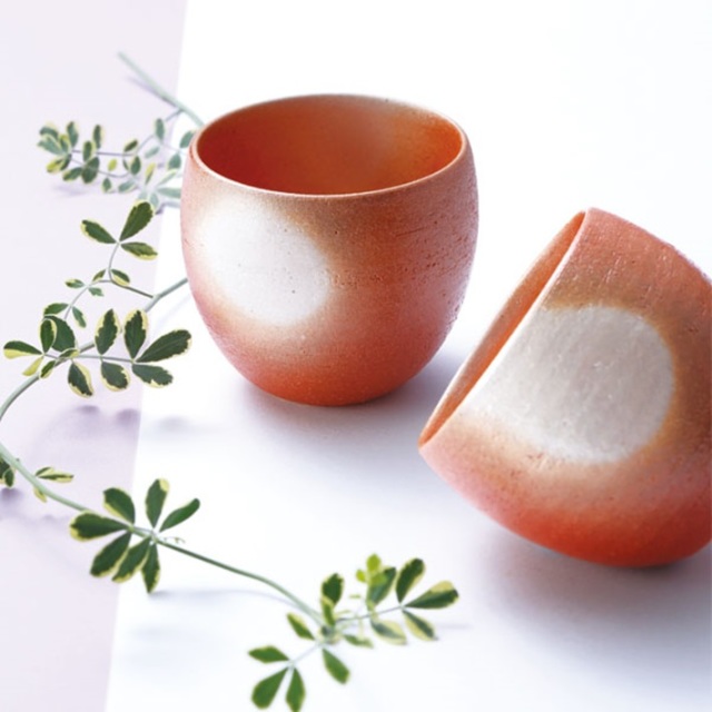 きらら坂全シリーズ取扱い中　信楽焼　‐緋色　マルチ碗ペア