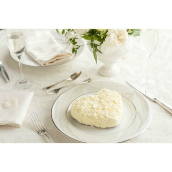 ブライダルスイーツ 京都クロバー  ピュアトルテＧｏｅｎ（ココア）