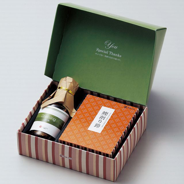 ブライダル　縁起物　和風ドレッシッング＆かつお節セット　ＤＯ－１０