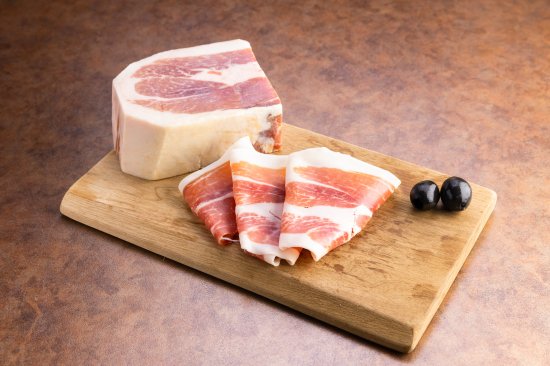 煙突の燻製生ハム by キュルノンチュエ飛騨高山