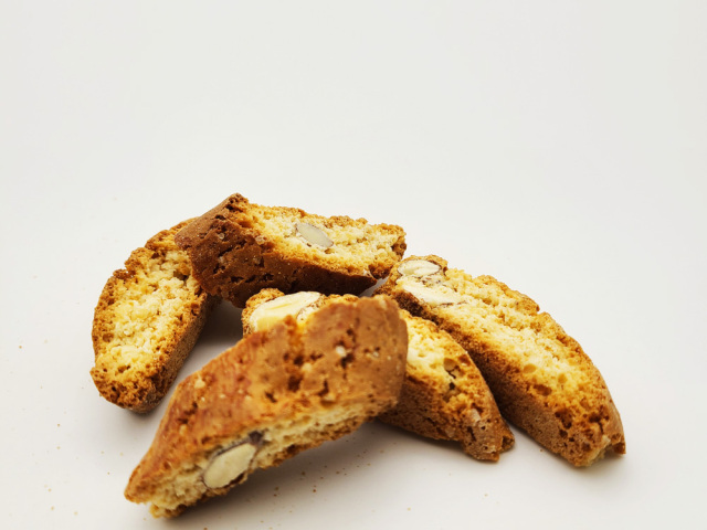 cantuccini カントゥチーニ ビスコッティ