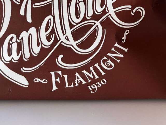 ＜フラミニ＞ パネットーネ チョコレート 1kg イタリア産 (Italian panettone chocolate by Flamigni)