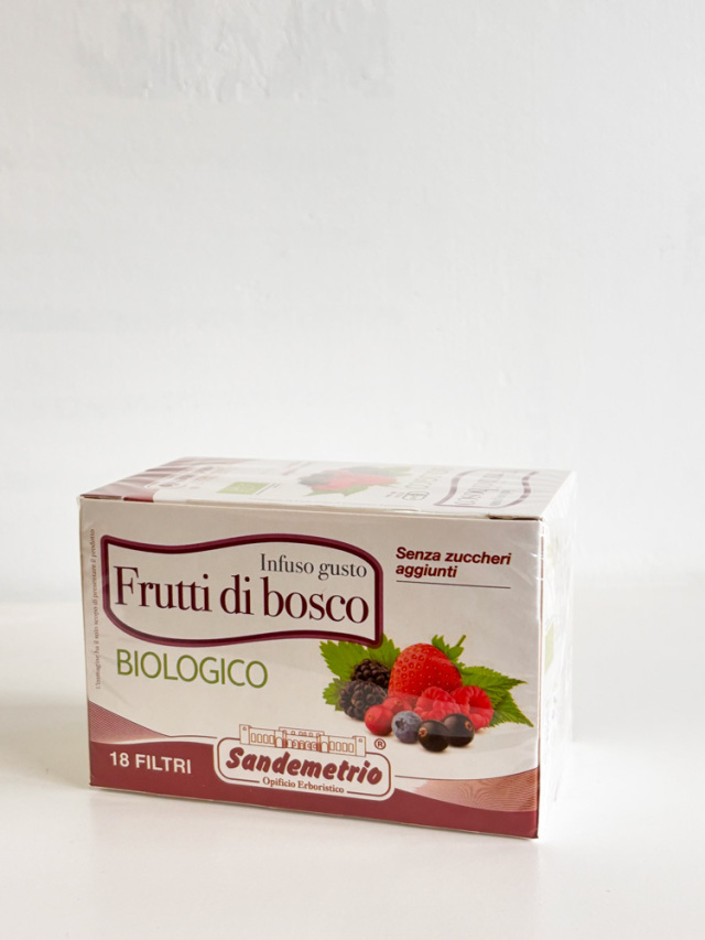 サンデメトリオ　オーガニック・ローズヒップベリーブレンドティー（ティーバッグ）18包入り