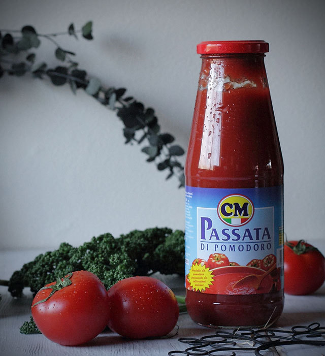 ナポリのトマトピュレ