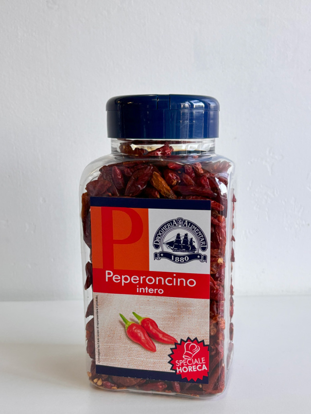 ペペロンチーノホール ドロゲリアアリメンターリ社