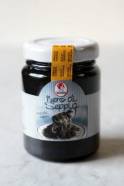 地中海で取れたイカのイカスミのペースト ラ リウニオーネ社 (Squid ink paste from Mediterranean by La Riunione) 商品