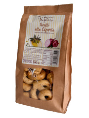 イタリアの伝統的なスナック「タラッリ 玉ねぎ味」 (Italian taralli cipolla)