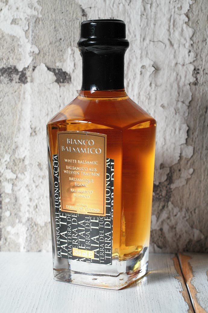 ホワイト・バルサミコ酢 250ml ﾃｯﾗﾃﾞﾙﾂｫｰﾉ社 イタリア モデナ産 (Italian White Balsamico by Terra del tuono) 商品