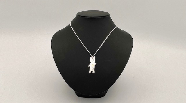 スウェーデン発】スウェーデンの絵本作家がデザイン！ゴールドのハート