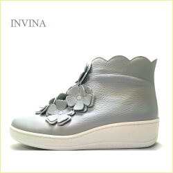 INVINA　インビナ  iv5703gy 　グレイ 【可愛いフラワーカット　締めつけない幅広４Ｅ　INVINA　 お花のショーツブーツ】