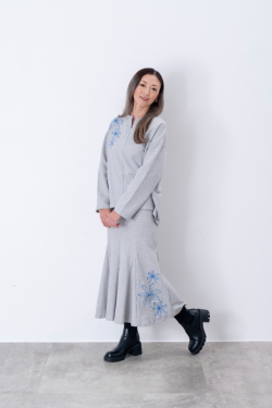 刺繍裏毛スカートPukana2025AW