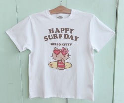 【Hello Kitty】Tシャツ＜SURFBOARD＞