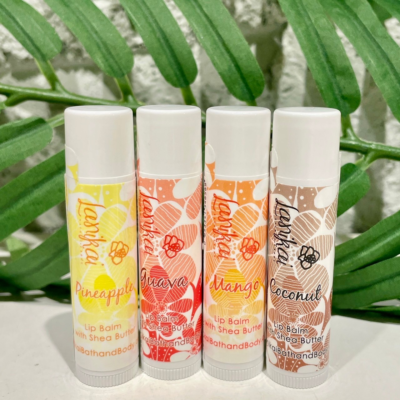 LANIKAI Bath and Body リップバーム