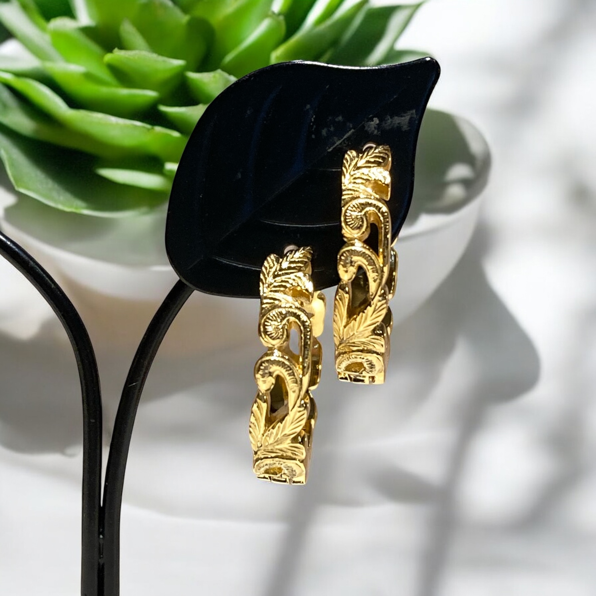 ■カッティングピアス 一個売りGLD