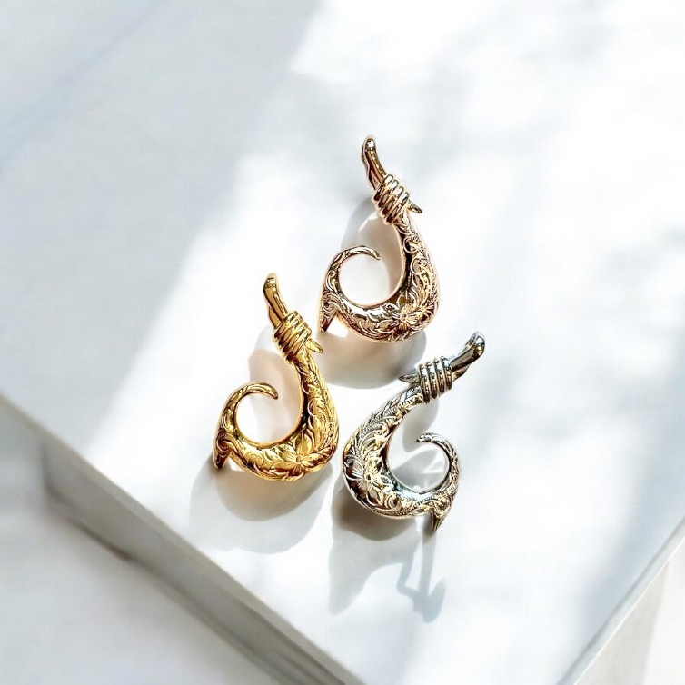 N-Top/フィッシュフックSサイズ　深彫N-Top/SV/GLD/PKG