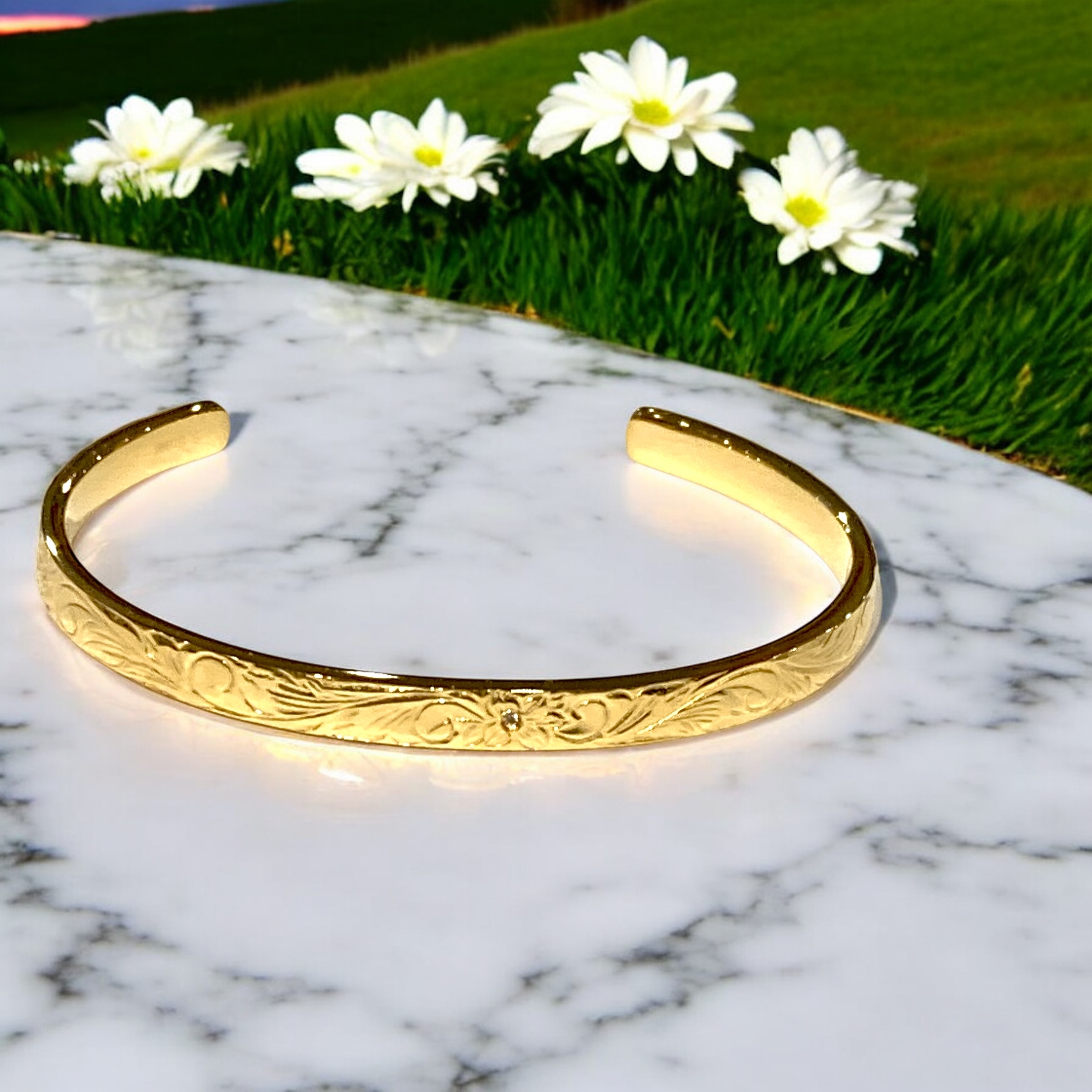 GDプルメリアスクロールバングル