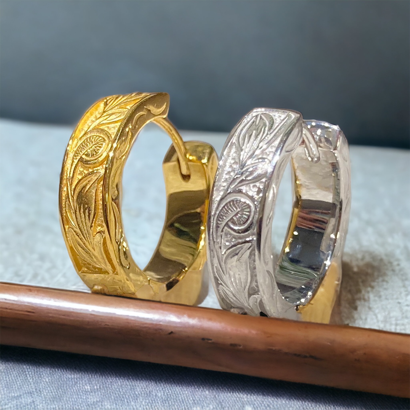 NEWディープカービングピアス　/SV/GLD/一個売り