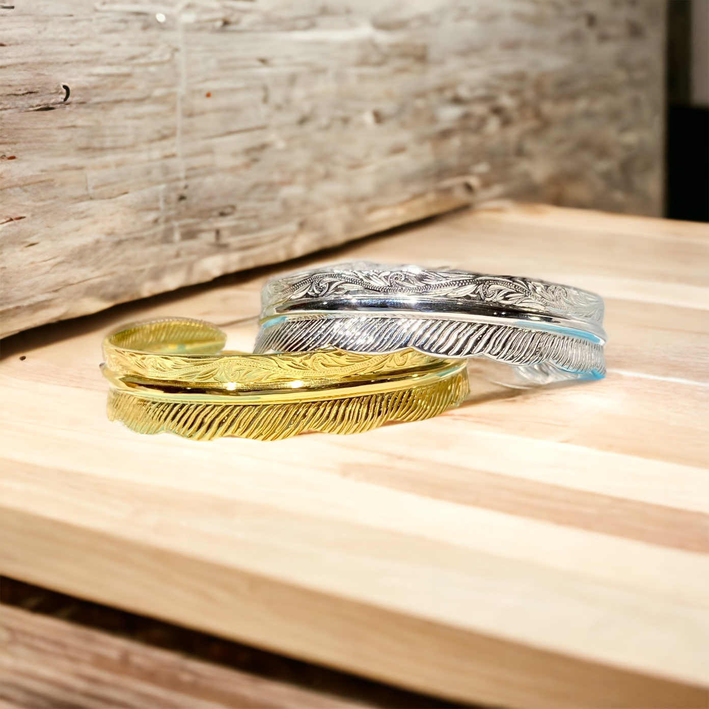 フェザーバングルGLD/SV