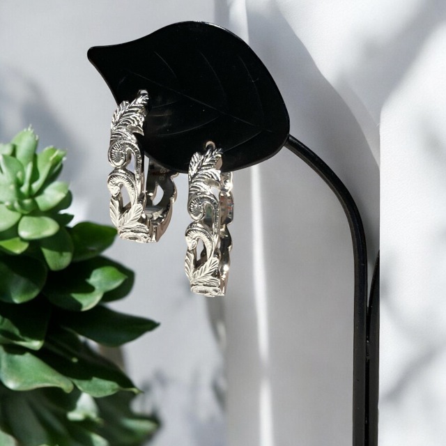 ■カッティングピアス 一個売りSV