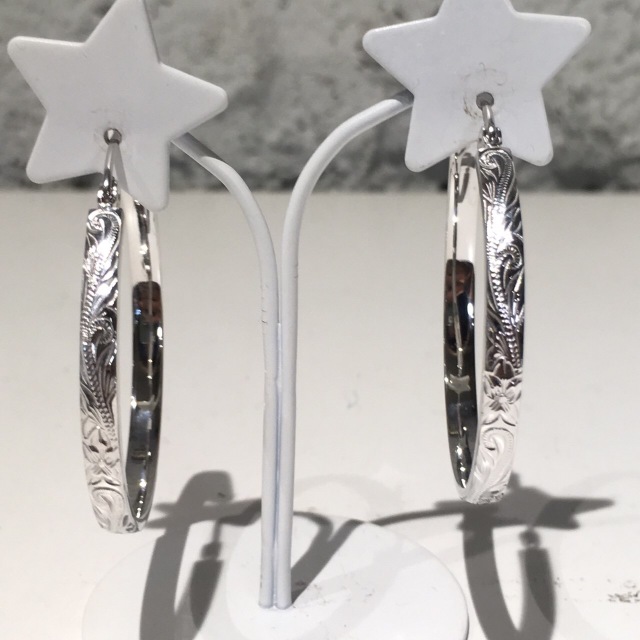 ■オリジナルスクロール柄フープピアスSV  セット