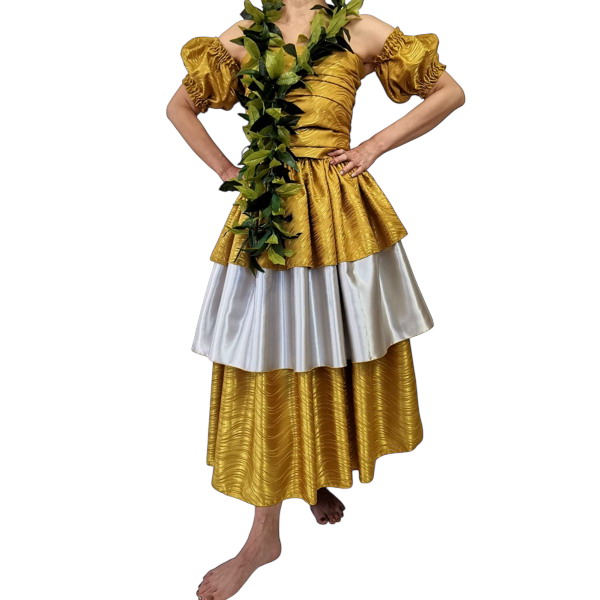 スリーフレア・フラドレス