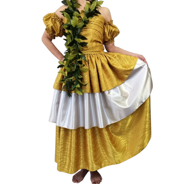 スリーフレア・フラドレス